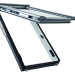 Designo I8 - Fenêtres Roto© à projection motorisé en PVC par Déclic & Toit