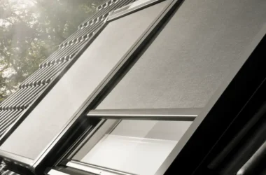 store-exterieur-velux